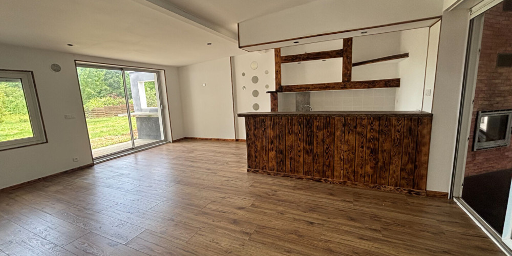 maison à YGOS ST SATURNIN (40110)